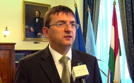 Interjú Domokos Lászlóval, az Állami Számvevőszék elnökével a 2014.év központi költségvetés első félévi elemzéséről